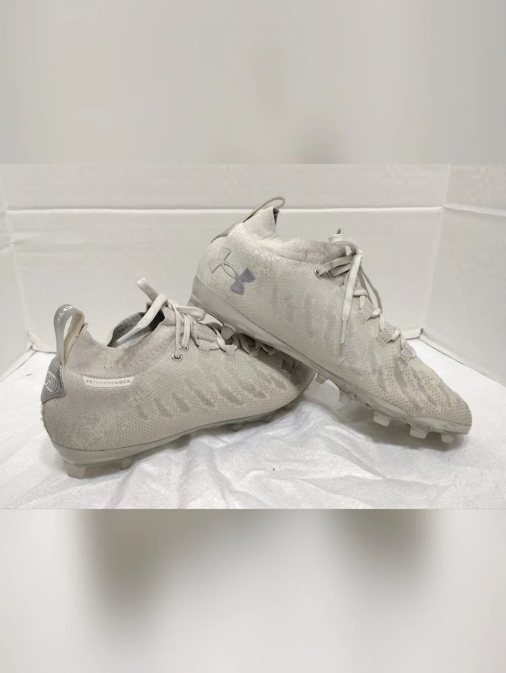 Under Armour Spotlight Lux MC, Men # 9.5 Football Cleats Excellent Condition